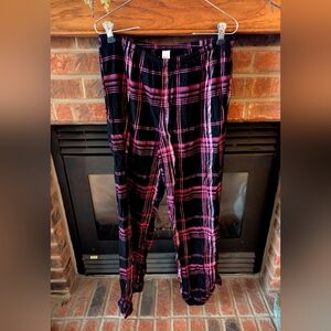 Victoria's Secret Black and Pink Plaid Pajama Pants Size Small
